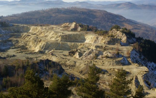 Gabriel Resources a depus plângere la o curte de arbitraj împotriva României pentru proiectul Roşia Montană
