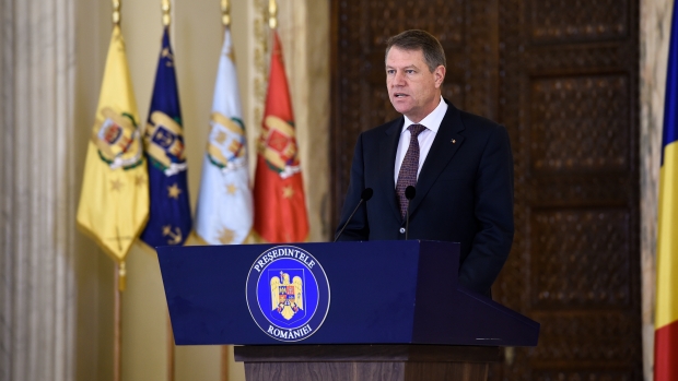 George Maior ambasador în SUA, Emil Hurezeanu în Germania și Adrian Cioroianu la UNESCO. Vezi ceilalți ambasadori numiți de Iohannis