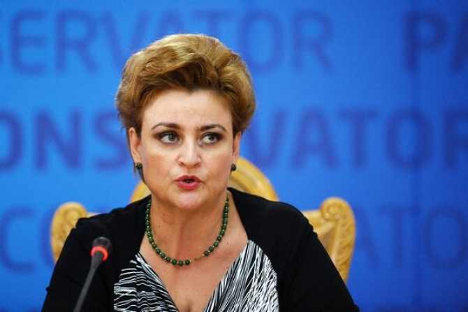 Graţiela Gavrilescu a pregătit evaporarea a 80.000.000 de euro din caseria „Apelor Române