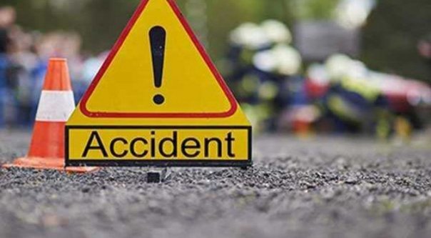 Grav accident rutier soldat cu trei persoane ranite si o fetita de 10 ani in coma