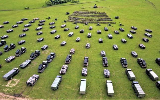 Grupul tactic NATO se stabileşte la Cincu. Sute de militari străini, dislocaţi în Braşov cu tot cu armamentul de luptă!