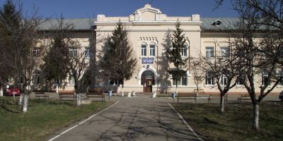 Guvernul desfiinteaza 21 de scoli si licee in Olt