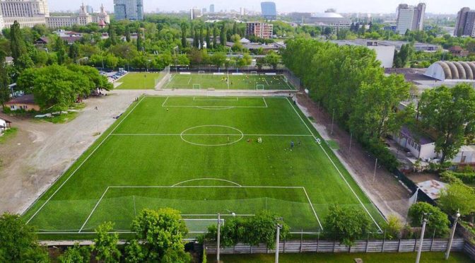 Guvernul începe construcția a 400 de baze sportive