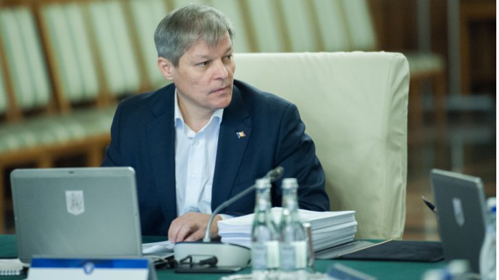 Guvernul stabileste, joi, nivelul salariului minim pe economie pentru 2017