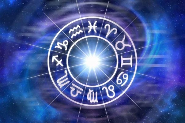 Horoscop 3 februarie 2019. Zodia care va primi o suma de bani si isi va scoate prietenii in oras