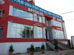 Iaşi: Un pacient s-a aruncat de la etajul nouă al unui spital privat