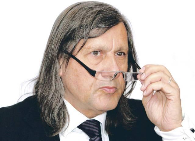Ilie Nastase a fost internat in spital de urgenta pentru o operatie fara amanare