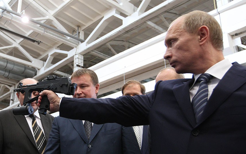 Important analist rus critic la adresa lui Putin a fost găsit mort în apartamentului său de la Moscova