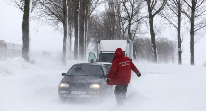Imposibil! Ninsori abundente în tot județul Harghita, miercuri dimineață