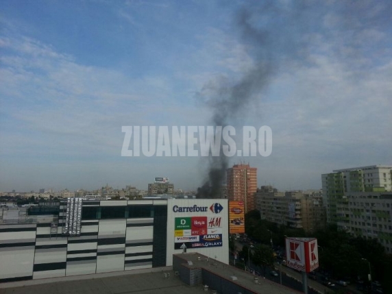 INCENDIU la Mega Mall. Poziția oficială a centrului comercial