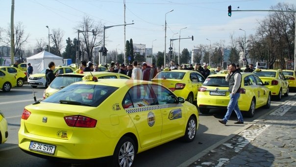 Incredibil! Barbat cu handicap, batjocorit de firmele de taxi