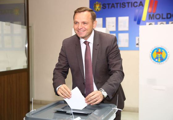 Instanţa supremă din Republica Moldova menţine decizia de anulare a scrutinului din Chişinău