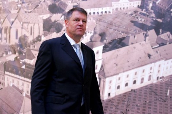 Iohannis a promulgat Legea salarizării unitare
