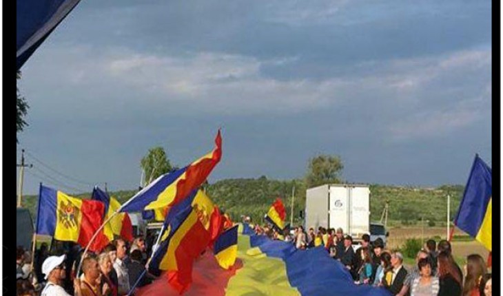 Iohannis: Sunt foarte impresionat de drumul pe care-l fac tinerii de la Chişinău la Bucureşti