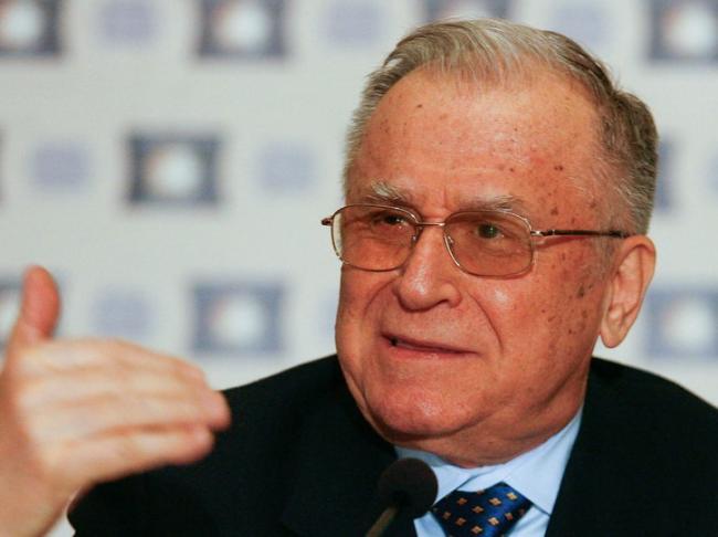 Ion Iliescu, în scrisoarea adresată delegaţiei Comisiei LIBE a PE: Nimeni din conducerea statului român nu a aprobat înfiinţarea unor închisori CIA