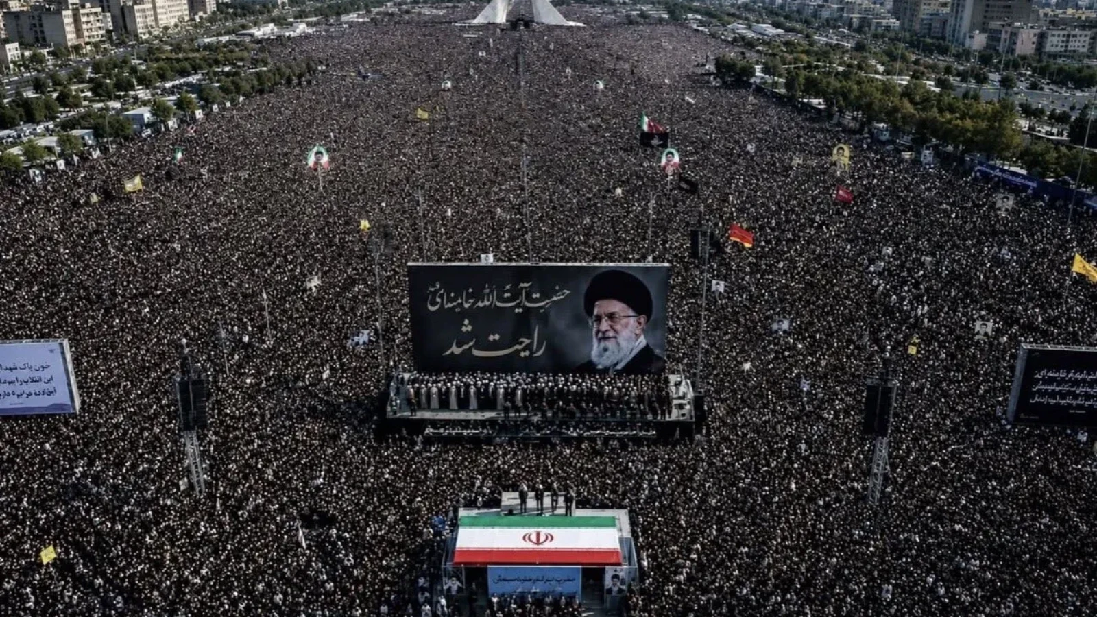 Iranul a atacat bazele SUA din Golf în ziua în care l-a înmormântat pe Ali Khamenei: "Îl vom ucide pe Trump!"