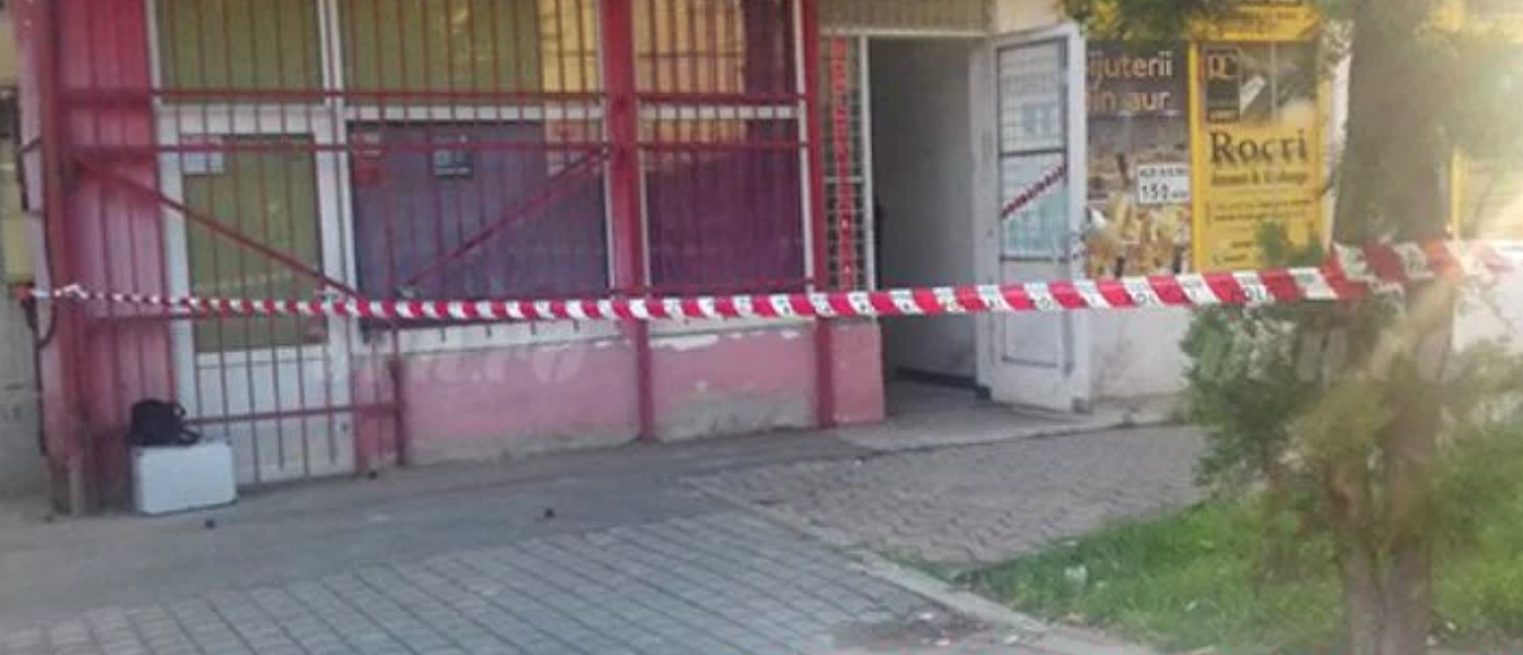Jaf la o casă de amanet din Bârlad. Metoda ingenioasă folosită de hoți!
