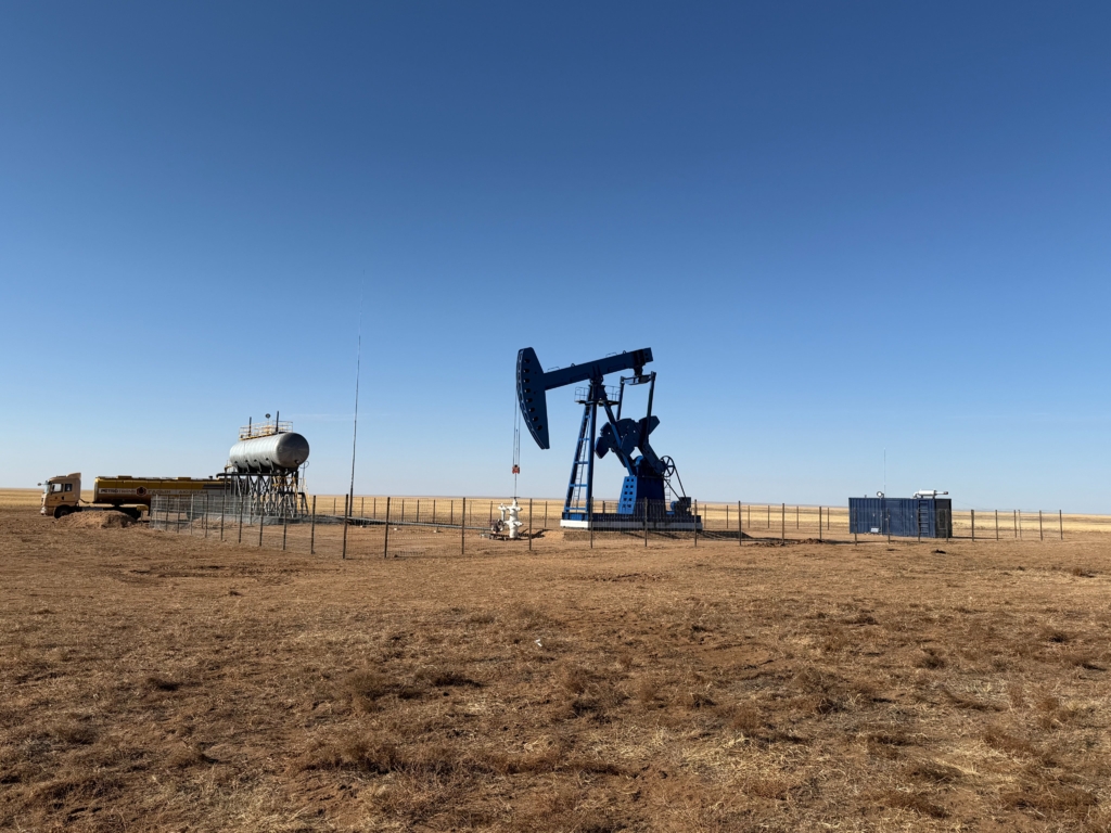 JP Morgan anunță un exces de petrol care are potențialul să prăbușească prețurile. Și, implicit, piețele
