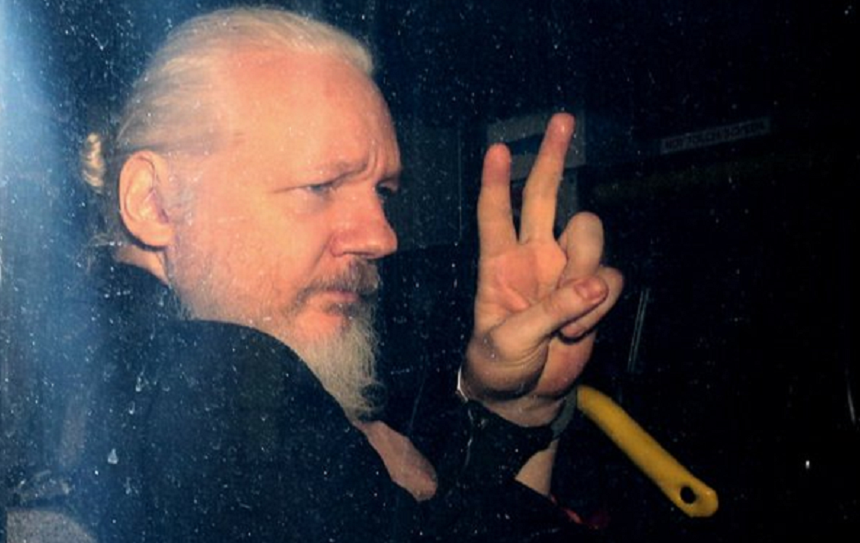 Justiţia suedeză redeschide ancheta cu privire la viol împotriva lui Julian Assange