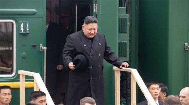 Kim Jong Un a sosit la Vladivostok pentru summitul istoric cu Putin