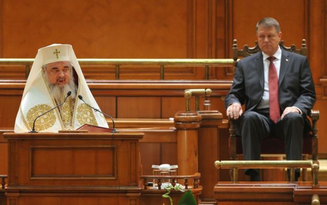 Klaus Iohannis, atacat de Biserica Ortodoxă pentru afirmaţiile privind referendumul pentru familie: „Un nihilist cu acte în regulă