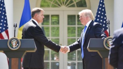 Klaus Iohannis se întâlneşte, la Washington, cu Donald Trump