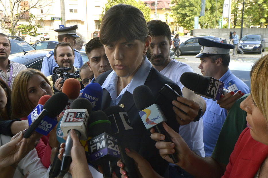 Kovesi, audiată în CSM pentru folosirea „unui ton agresiv şi superior faţă de colegi