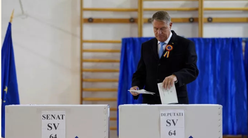 Le Figaro: Sfârșitul jalnic al domniei lui Klaus Iohannis