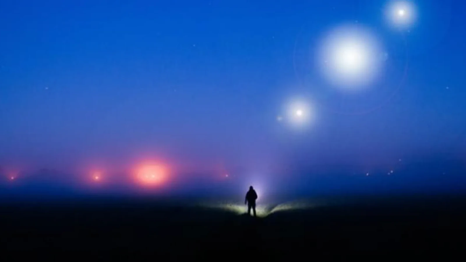 Legătura cu OZN-urile: Testele nucleare din anii 50 au provocat apariția unor fenomene cerești inexplicabile
