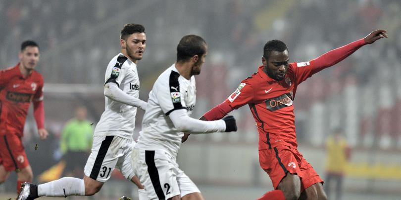 Liga 1, etapa 26. Astra – Dinamo 1-1. Giurgiuvenii au încheiat sezonul regulat pe primul loc / VIDEO