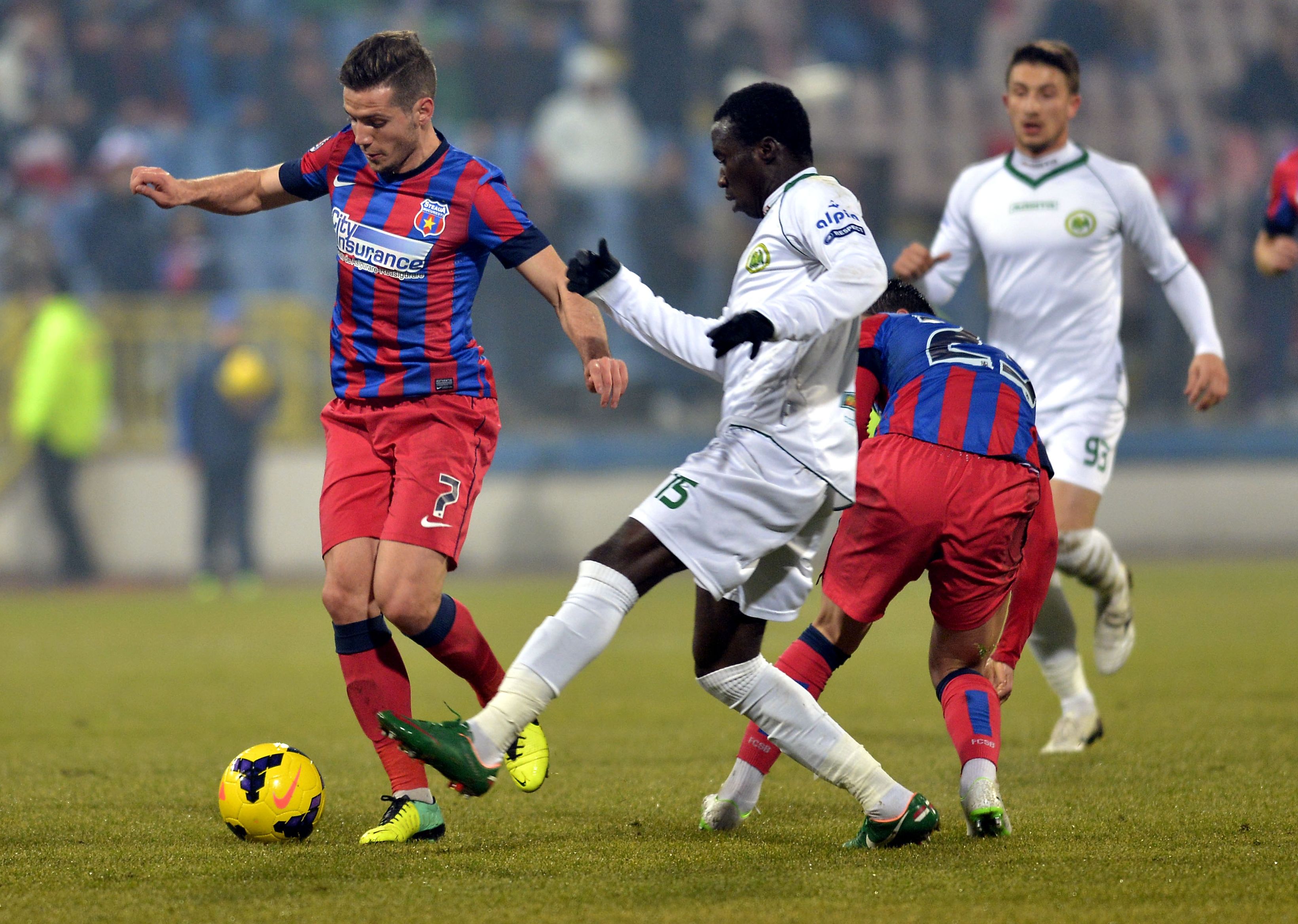 Liga 1, etapa a 24-a. Concordia - Steaua 0-2. MM Stoica a fost în tribune, Marica și Gebhart au debutat la roș-albaștrii