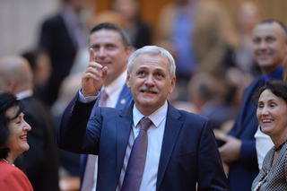 Liviu Dragnea se dezice de programul de guvernare: Salariul minim de 2.000 de lei, o greşeală rostogolită în spaţiul public