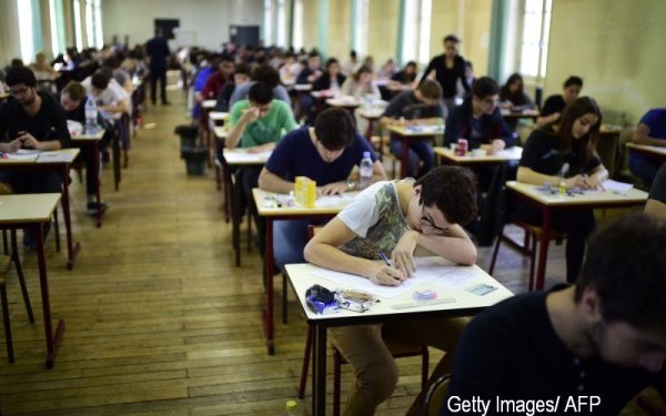 Luni, 26 iunie, încep probele scrise ale examenului de Bacalaureat, sesiunea iunie-iulie 2017