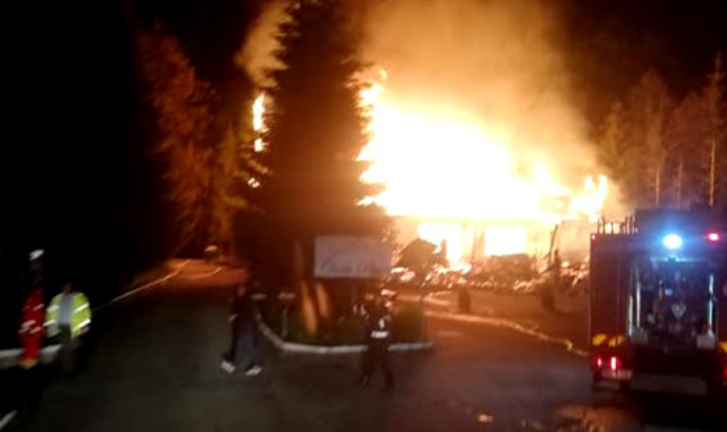 Mașina șefului Poliției de Frontieră a fost incendiată. Vişeu de Sus şi Borşa sunt recunoscute ca patria contrabandiştilor cu ţigări