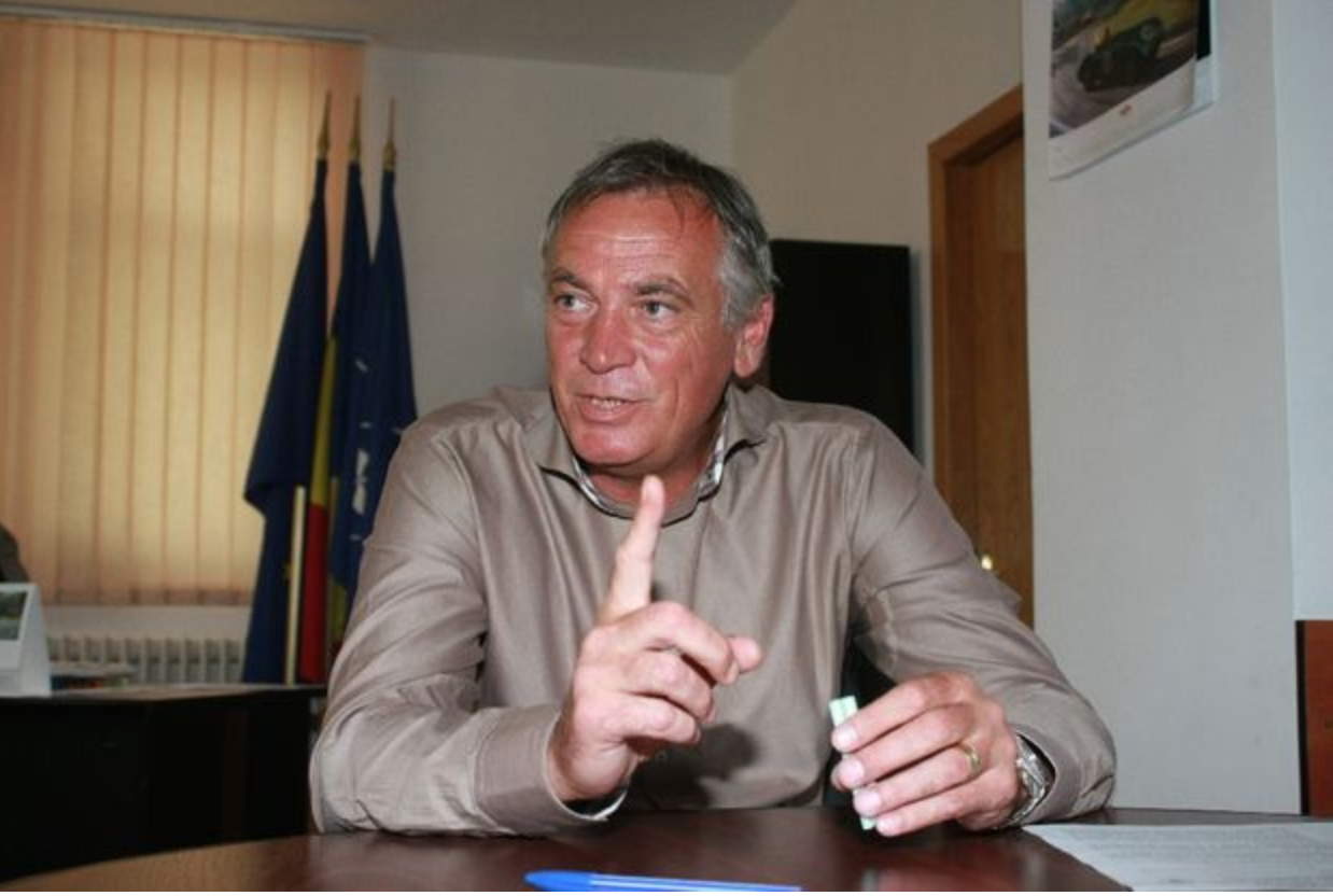 Mafia bombelor ecologice arunca-n aer România!
