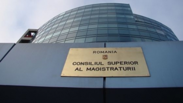 Magistratii CSM cer Parlamentului desfiintarea instantelor militare