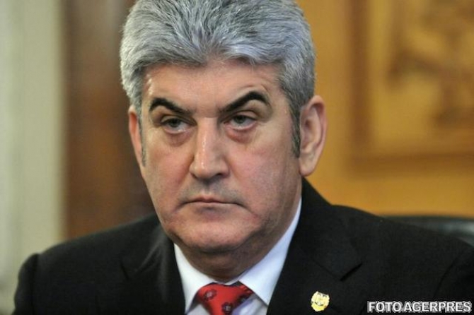 MApN nu vrea sa divulge de ce a fost trecut Gabriel Oprea în rezervă