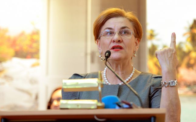 Maria Grapini: 30 de români au sosit pe aeroportul din Bruxelles la 9.00. Nu reuşesc să dau de ei