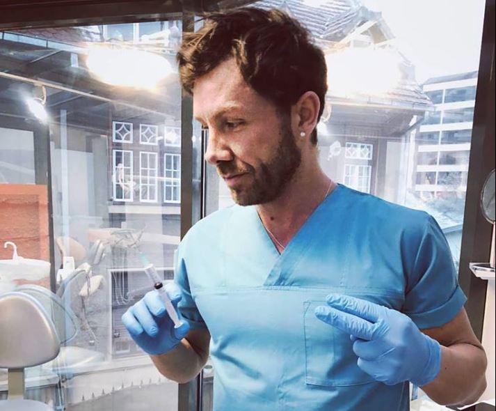 Matteo Politi, italianul acuzat că opera fără să fie medic, așteaptă avizele pentru a își deschide o clinică în București