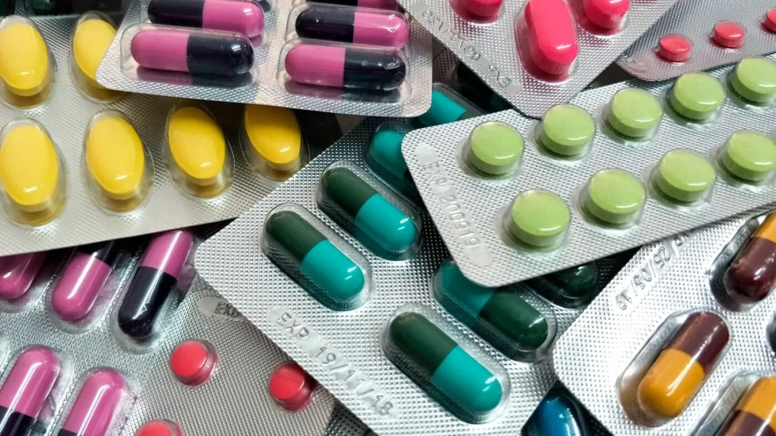 Medicamente scoase de pe piață în UE după riscuri grave pentru creier
