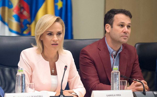 Mega scandal la Primaria Capitalei! Firea ii face un favoare lui Negoita acoperind o ilegalitate de 100 de milioane de euro. Un tronson al Bulevardului Unirii va trece abuziv la Sectorul 3