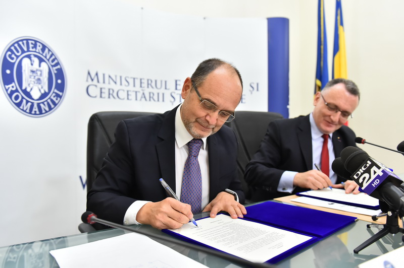 MENCȘ: 486 de cereri de aprobare privind înscrierea direct în clasa I în anul școlar 2016-2017