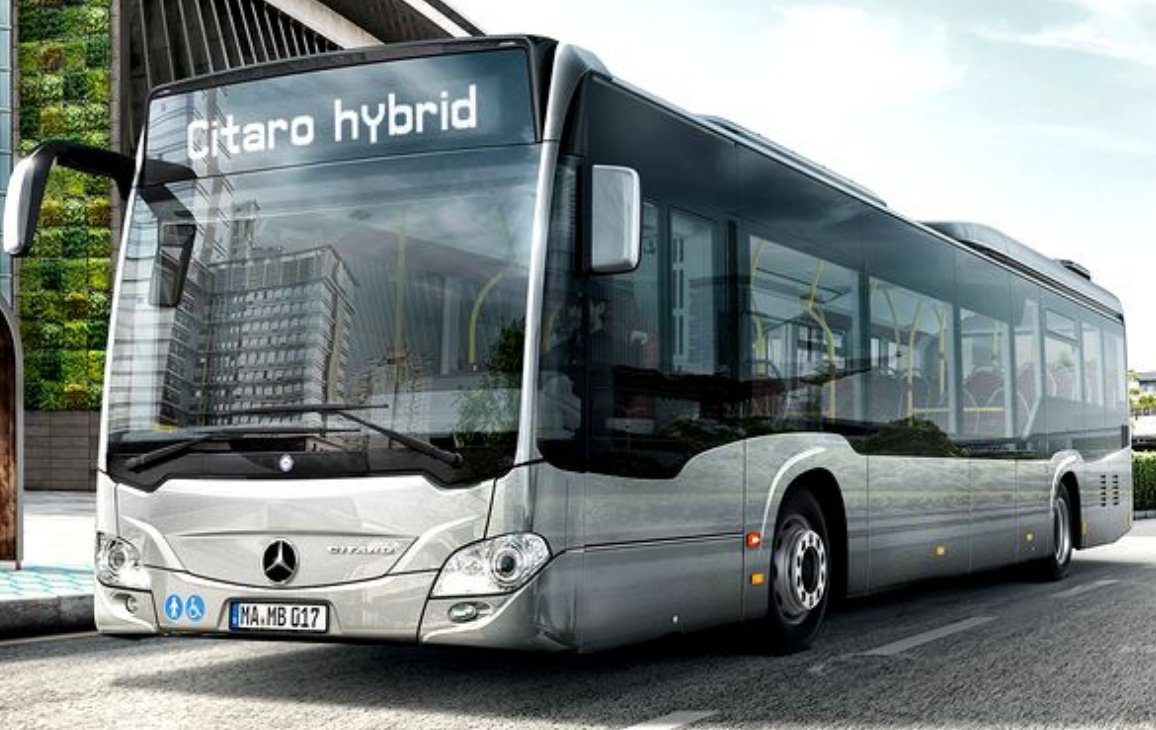 Mercedes-Benz a depus ofertă pentru 130 de autobuze hibrid în București