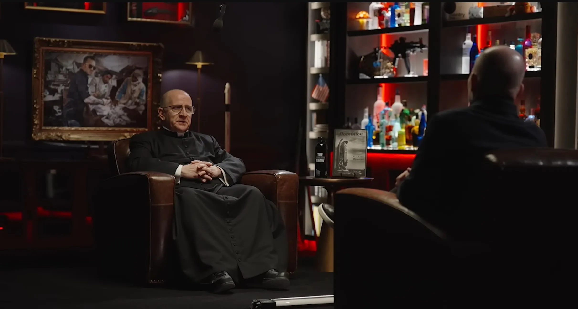 Mesajul exorcistului supranumit "Demon Slayer" este pe cale să ajungă la milioane de oameni: "Extratereștrii sunt draci iar elitele globale se închină lui Satan"
