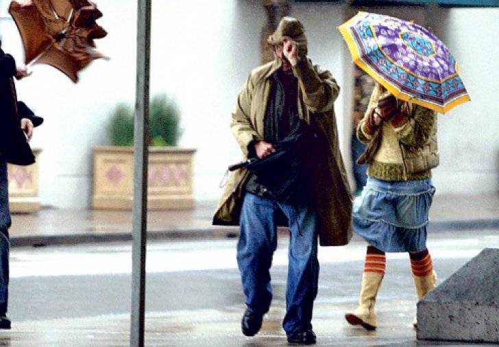 METEO 27 septembrie: Vreme racoroasa, vant si ploi. Vezi unde in tara