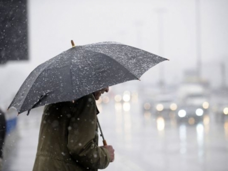 METEO: Vine toamna brusc cu ploi torenţiale şi temperaturi foarte scăzute