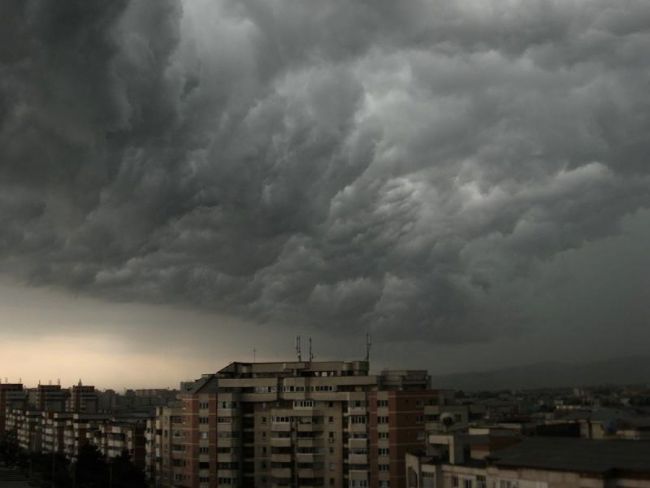 Meteorologii anunță apariția unui fenomen înspăimântător în România: Imagine surprinsă în Botoșani