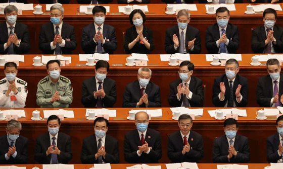 Mişcare fără precedent. Parlamentul chinez a adoptat controversata lege a securităţii din Hong Kong