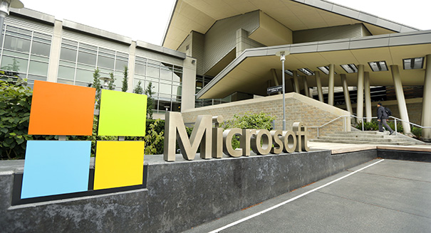 Microsoft va concedia 7.800 de angajaţi pentru reducerea costurilor