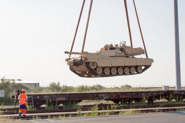 Miercuri incepe un exercitiu cu peste 2.700 de militari din 10 tari ce va avea loc la Cincu, judetul Brasov